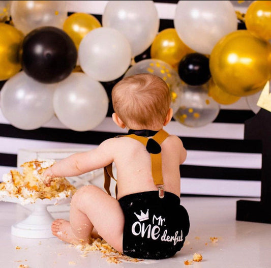 How to Choose the Perfect Cake Smash Theme for Your Baby's First Birthday