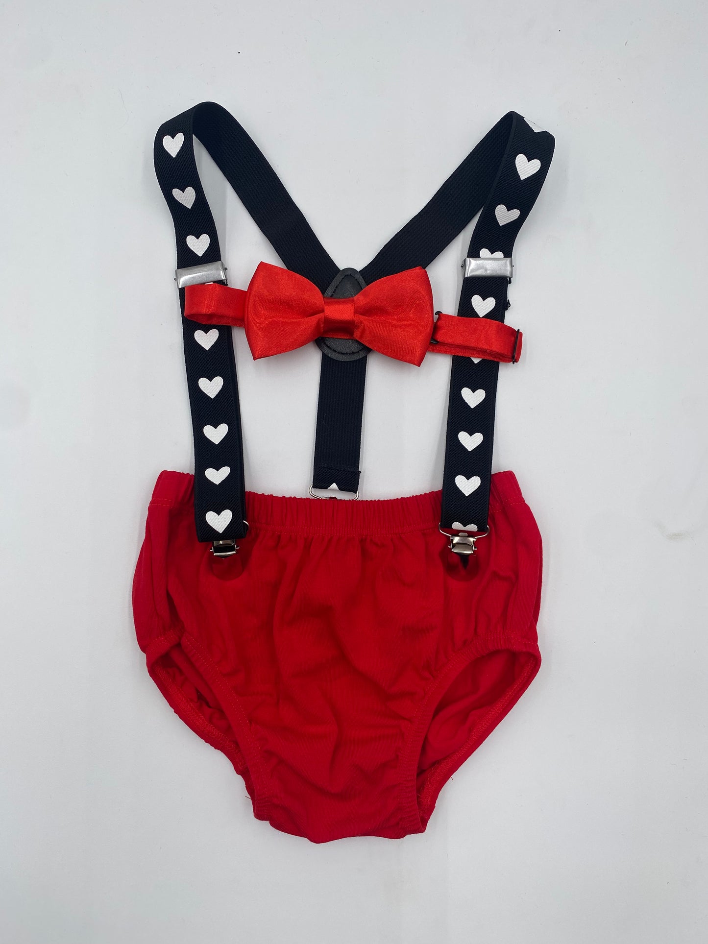 Valentines Outfit Cake Smash - beecutebaby