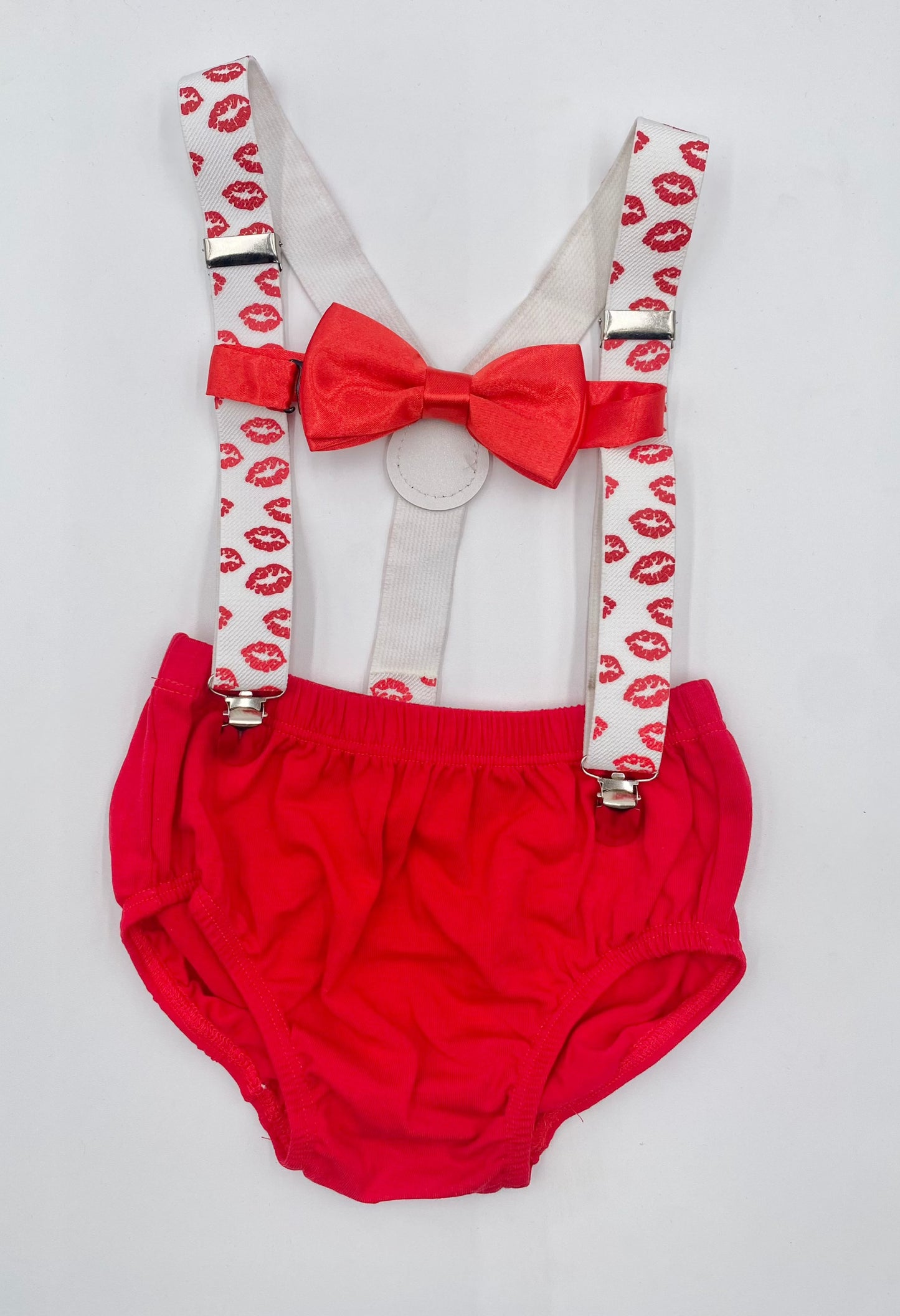Valentines Outfit Cake Smash - beecutebaby