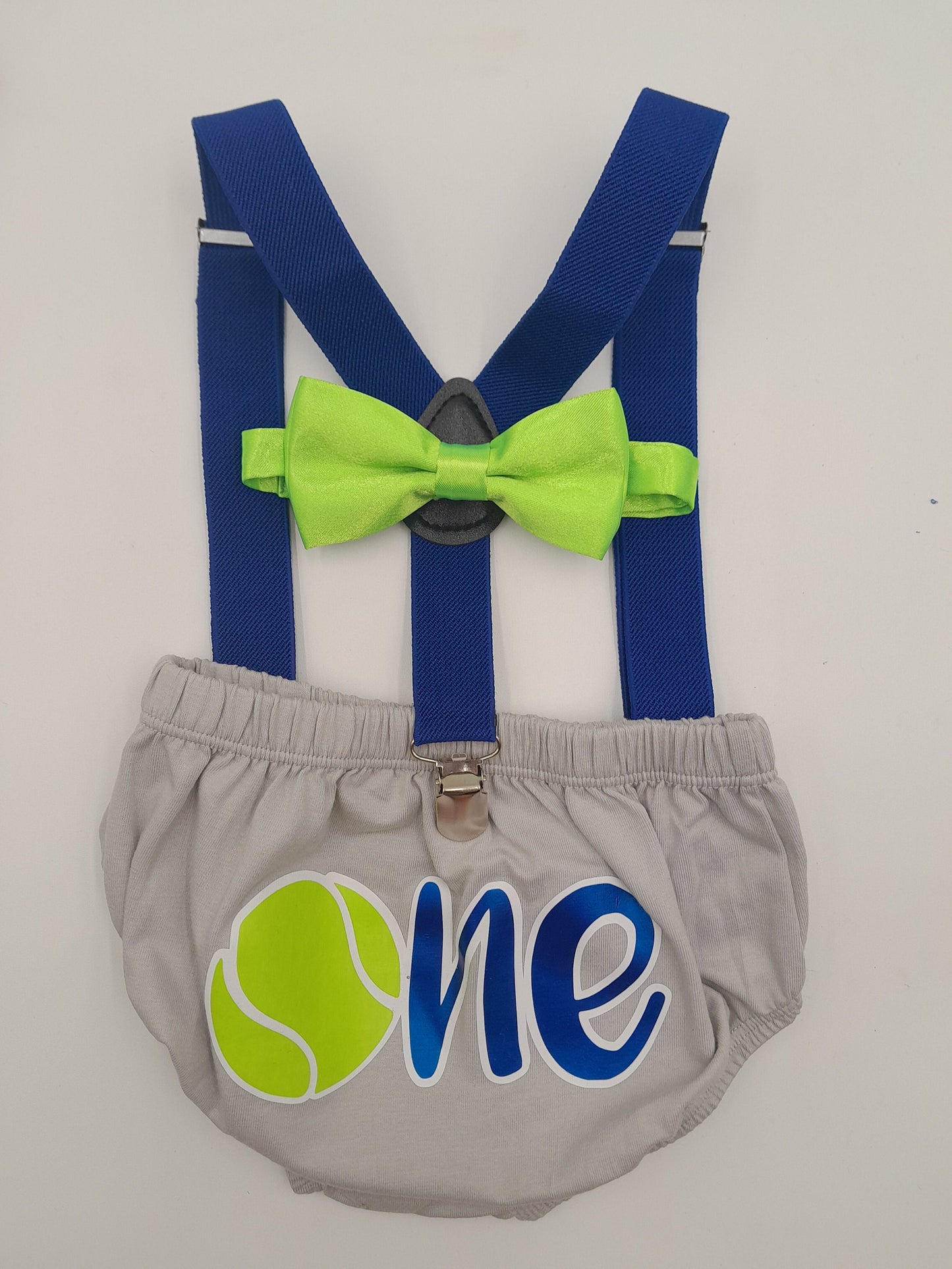 Tennis theme one Cake Smash set - beecutebaby