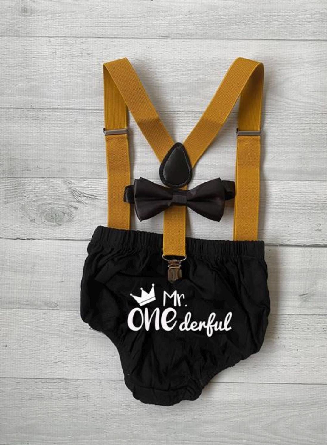 Mr. Onederful Cake Smash Outfit, Personalized First Birthday Outfit, Birthday Photo Set by Bee Cute Baby