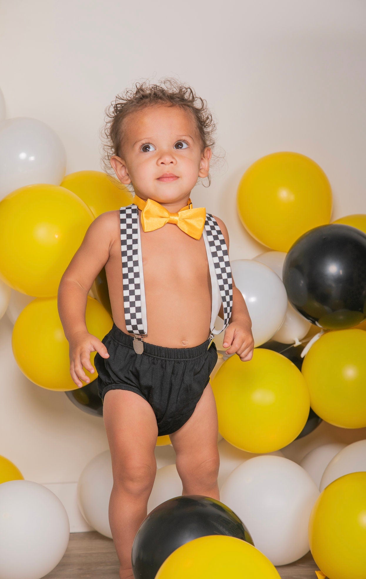 Personalized Cake Smash Outfit, First Birthday Outfit, Birthday Photo Set by Bee Cute Baby